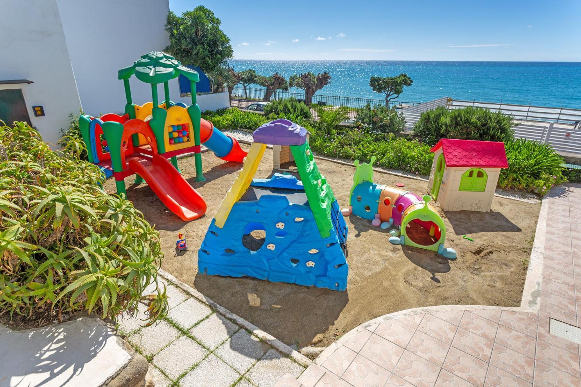 Blue Beach ブッサナ・ヌォーヴァ エクステリア 写真